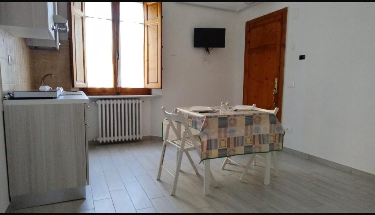 Le Suite Di Arsilda - Affitti Brevi Italia Pisa Luaran gambar