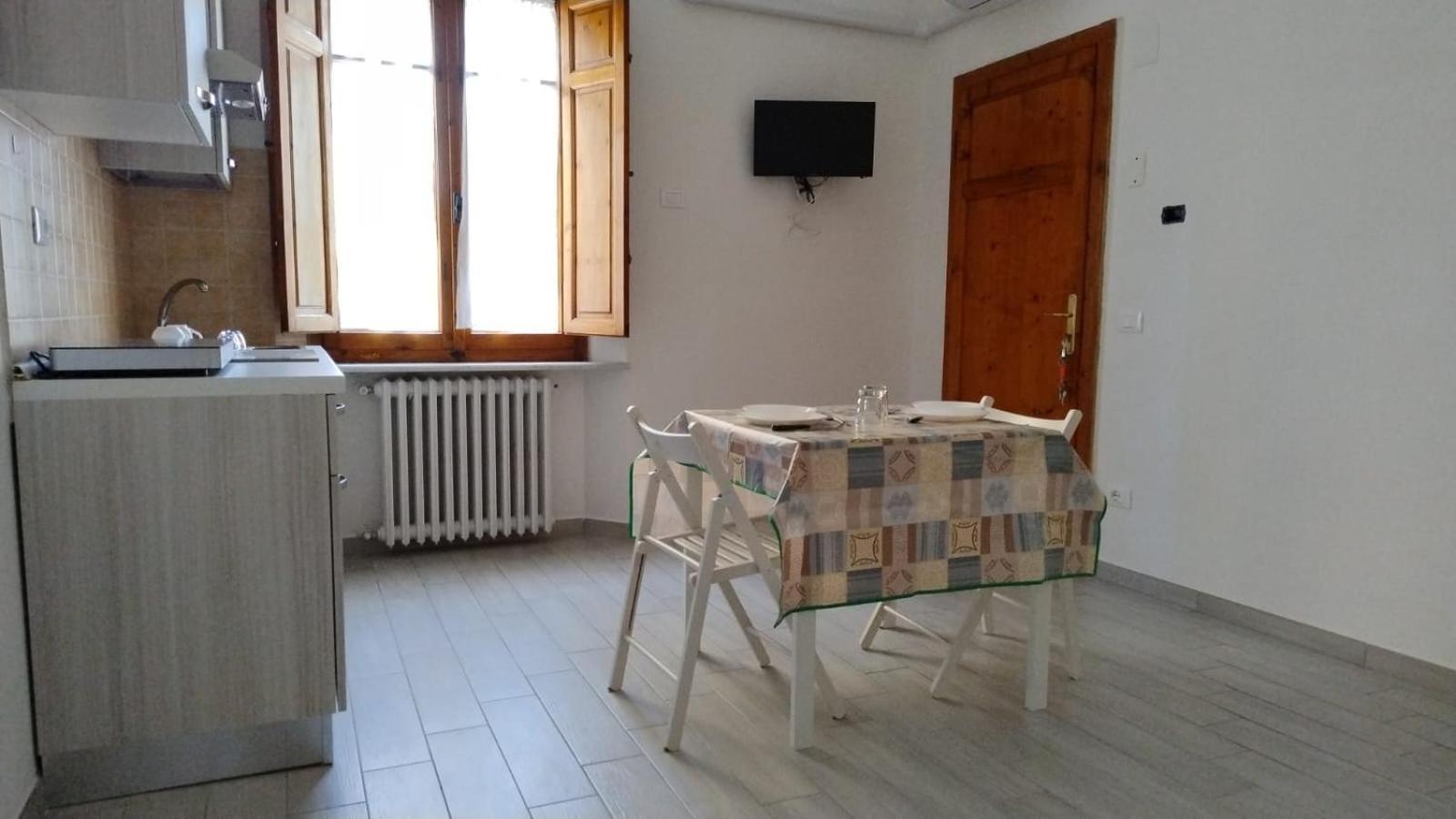 Le Suite Di Arsilda - Affitti Brevi Italia Pisa Luaran gambar